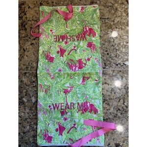 Lilly Pulitzer Backyard Safari WASH ME/WEAR ME Travel Clothing Laundry Bag
